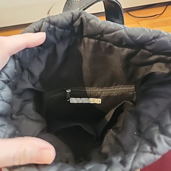 Kenneth Cole REACTION Women's Quilted Backpack Black - Picture 9 of 9